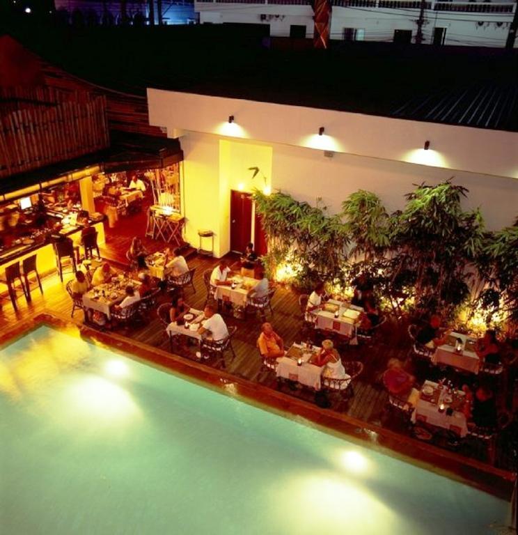 Hotel Bamboo House Phuket Karon Exterior foto