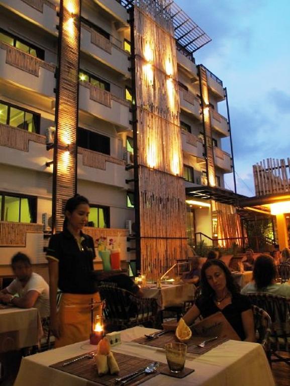 Hotel Bamboo House Phuket Karon Exterior foto